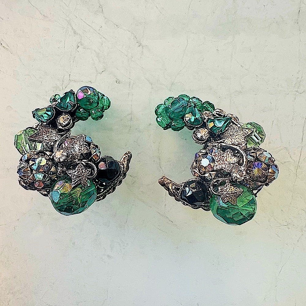 Elegant Robert Crescent Shaped Earrings